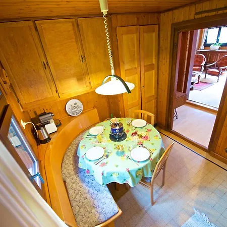 Familiale Spacieux - Pres De Villars Apartment