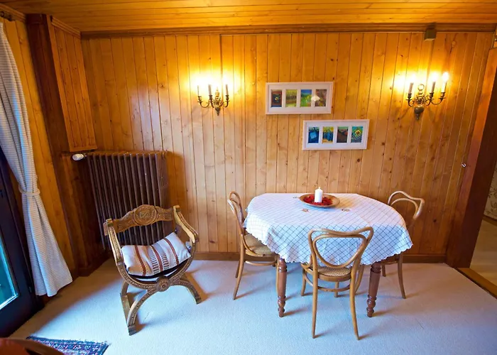 Appartement Familiale Spacieux - Pres De Villars Huemoz